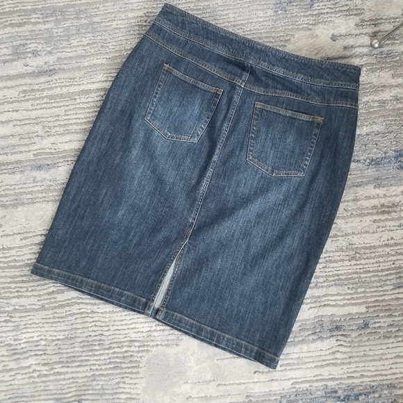 BiG SALE Jean skirt. fits size 12/13. From Contrast Jeans - Picture 2 of 7